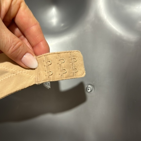 b.tempt'd Women's Future Foundation Backless Strapless Bra, Size 34C, NWT - Picture 6 of 6